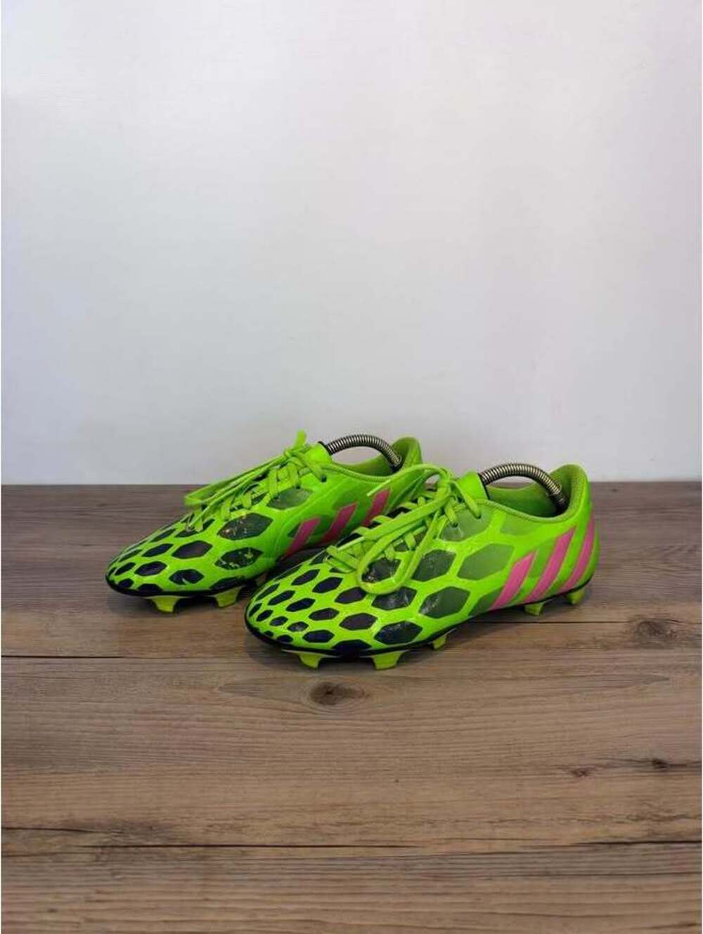 adidas Predito Instinct FG Soccer Cleats Solar Green Pink Women's Size 8